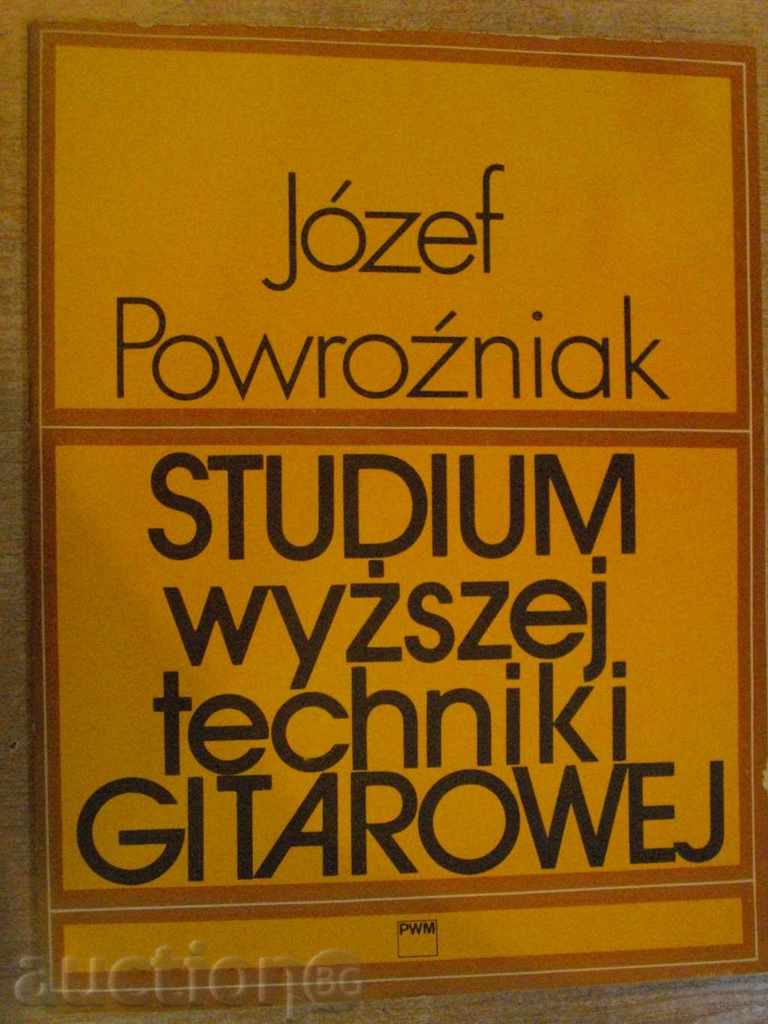 Book "STUDIUM wyższej techniki GITAROWEJ-Powroźniak" -52p.