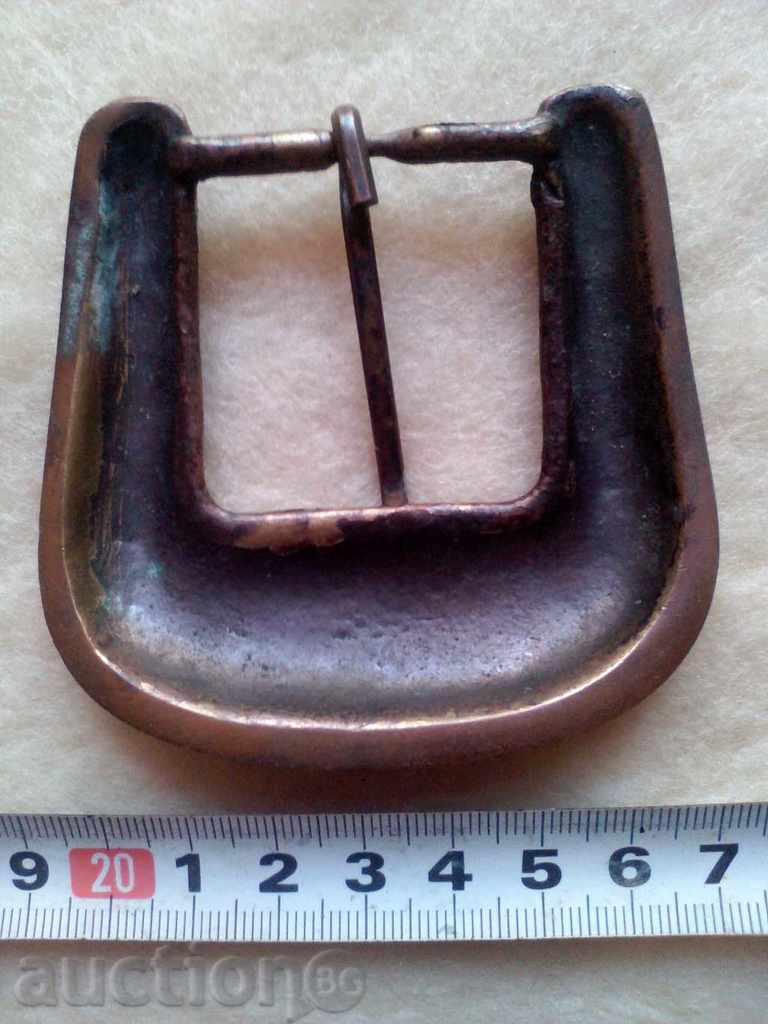 Old copper buckle buckle with price 10.00 BGN | € 5.11 Old copper buckle buckle with price 10.00 BGN | € 5.11