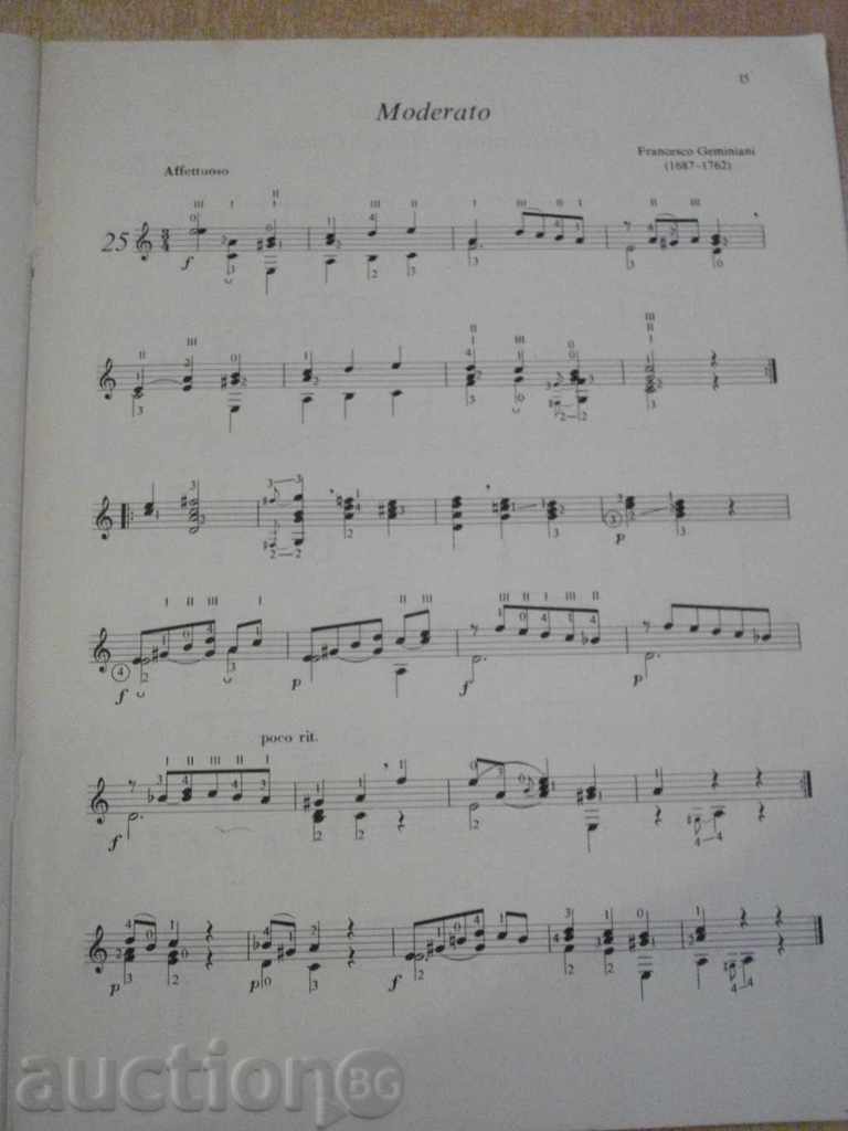 Auction Book "GITÁRMUZSIKA KEZDÖKNEK - VERECZKEY László" - 32 pages Auction Book "GITÁRMUZSIKA KEZDÖKNEK - VERECZKEY László" - 32 pages