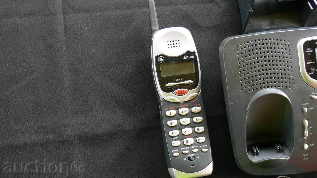 Livrarea OLD TELEFON CU SECRETARUL RUNNING