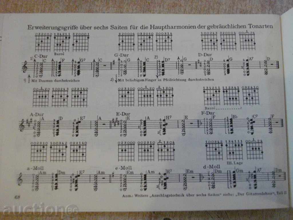 The book "Der Gitarrenlehrer - Teil I - Walter Götze" - 68 pp. - 6 The book "Der Gitarrenlehrer - Teil I - Walter Götze" - 68 pp. - 6