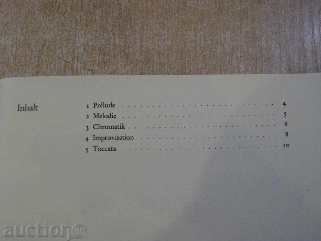 Licitație Carte "Fünf Stücke für Gitarre - Siegfried Müller" - 12 p. Licitație Carte "Fünf Stücke für Gitarre - Siegfried Müller" - 12 p.