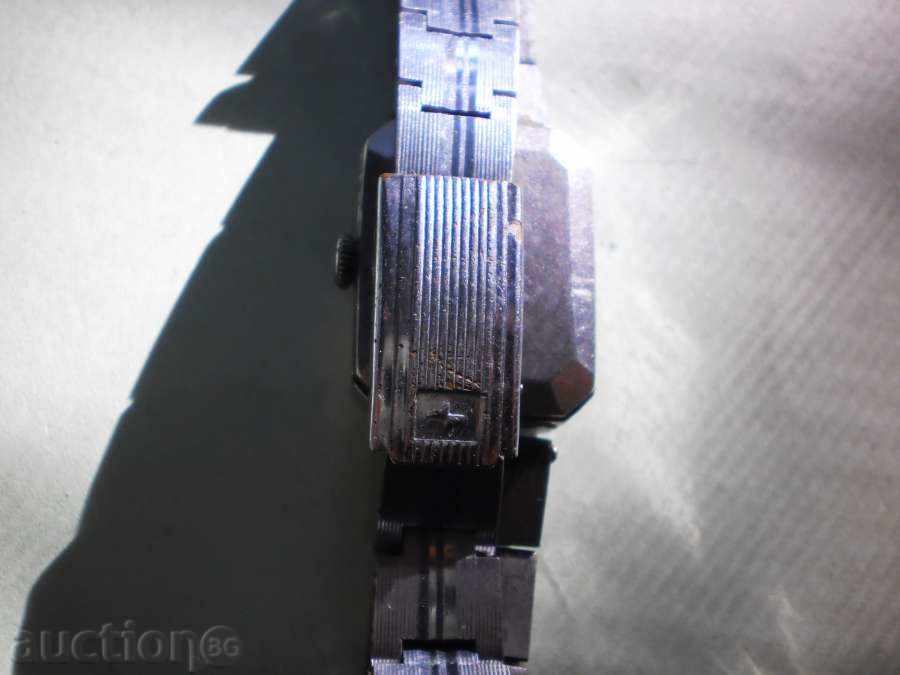 ZARYA cu preț € 2.05 | 4.01 BGN