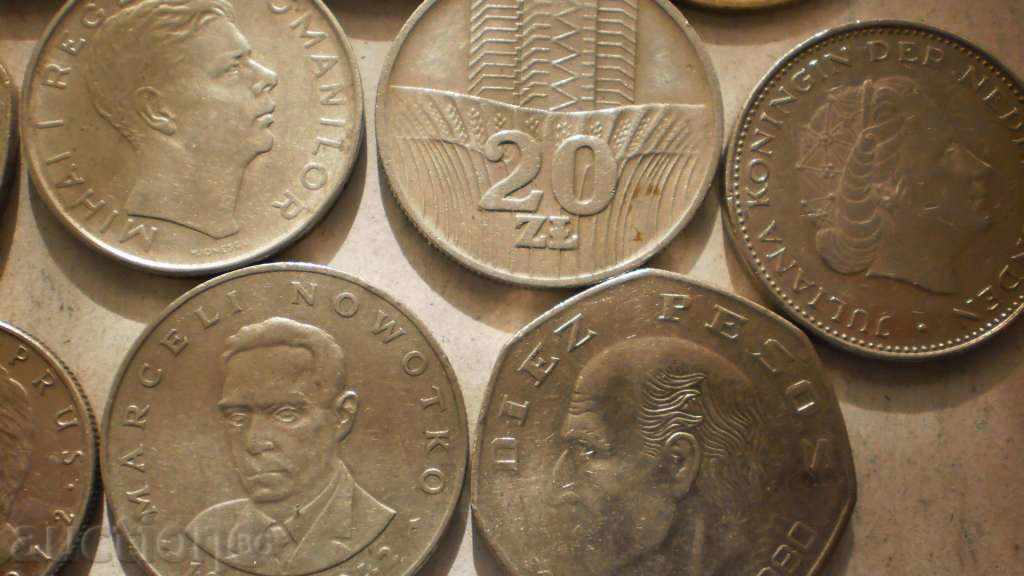 MONEDE LOT, Europa și Mexic cu preț € 3.07 | 6.00 BGN