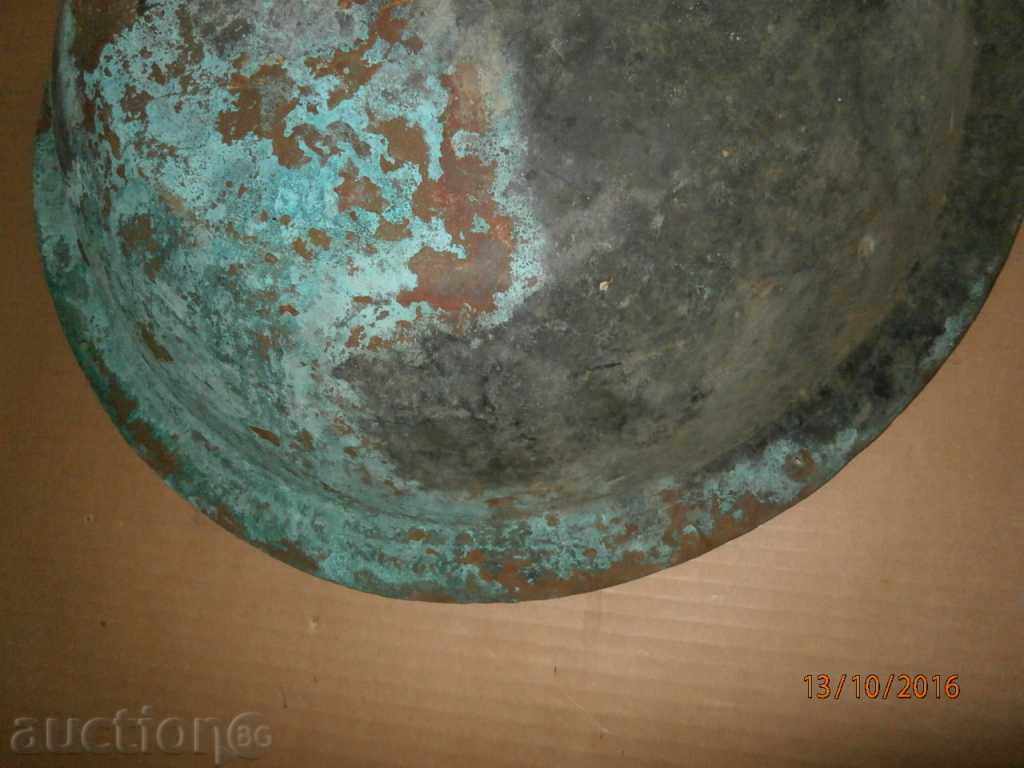Delivery of Ancient Bakery Massive Bowl 17th 18th Century Delivery of Ancient Bakery Massive Bowl 17th 18th Century