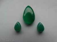 natural chalcedon - 3 drops of a capstone set