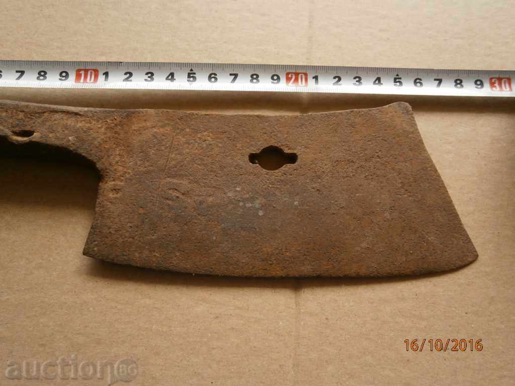 old forged sauté with price 25.00 BGN | € 12.78 old forged sauté with price 25.00 BGN | € 12.78