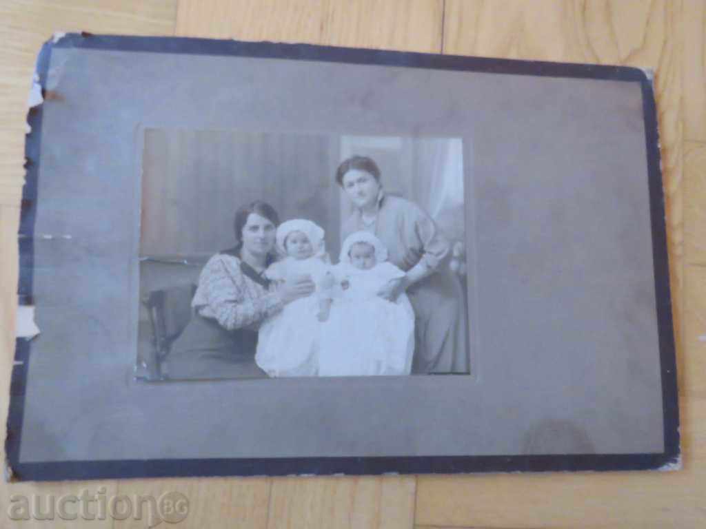 OLD PHOTO - CARDBOARD - 0081 with price 14.99 BGN | € 7.66 OLD PHOTO - CARDBOARD - 0081 with price 14.99 BGN | € 7.66