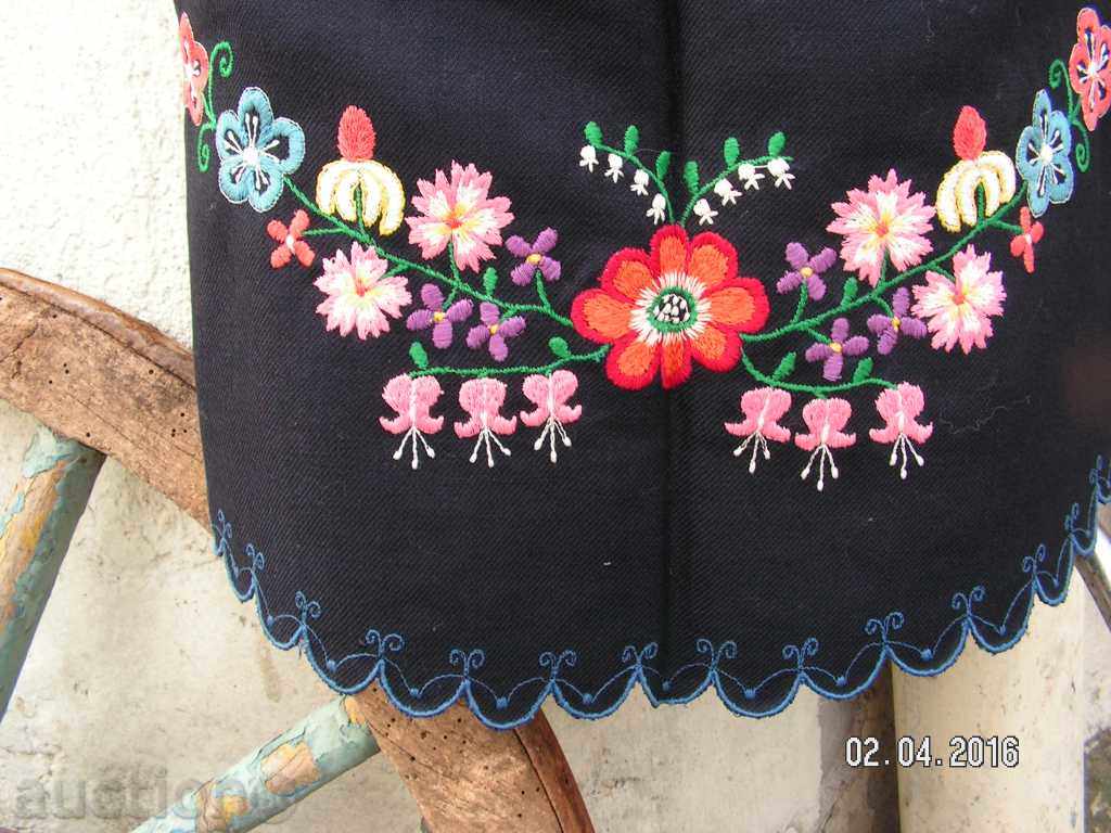 Auction 6531. AUTHENTIC OLD BULGARIAN WOMEN NOSIA SUMMAN RESERVED Auction 6531. AUTHENTIC OLD BULGARIAN WOMEN NOSIA SUMMAN RESERVED