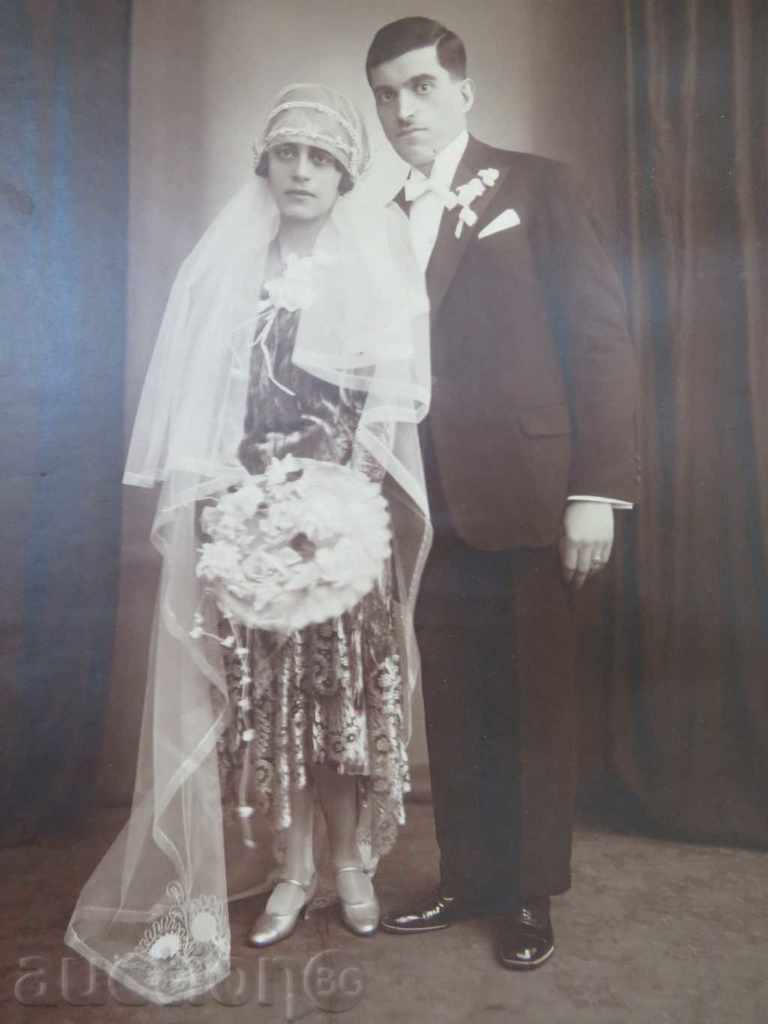 OLD PHOTO - CARDBOARD - 0189 with price 9.99 BGN | € 5.11 OLD PHOTO - CARDBOARD - 0189 with price 9.99 BGN | € 5.11