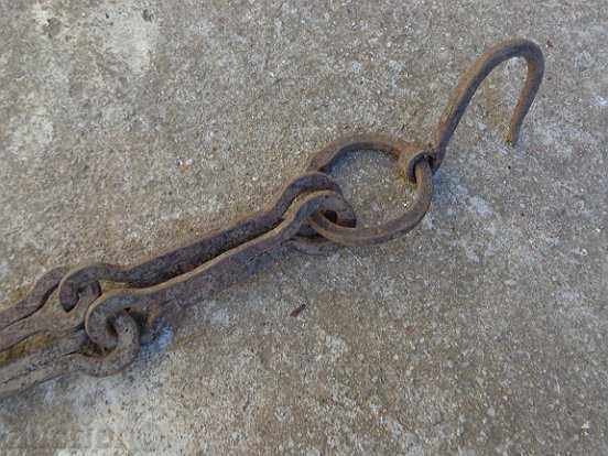 Δημοπρασία Παλιά αλυσίδα από σφυρήλατο σίδερο με γάντζο, αλυσίδα με γάντζο εστίας Δημοπρασία Παλιά αλυσίδα από σφυρήλατο σίδερο με γάντζο, αλυσίδα με γάντζο εστίας