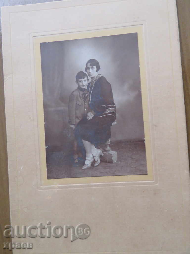 OLD PHOTO - CARDBOARD - LARGE - 0077 with price 17.99 BGN | € 9.20 OLD PHOTO - CARDBOARD - LARGE - 0077 with price 17.99 BGN | € 9.20