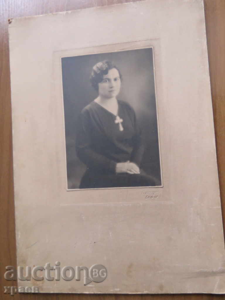 OLD PHOTO - CARDBOARD - LARGE - 0104 with price 17.99 BGN | € 9.20 OLD PHOTO - CARDBOARD - LARGE - 0104 with price 17.99 BGN | € 9.20