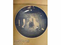 Porcelain plate. 1979