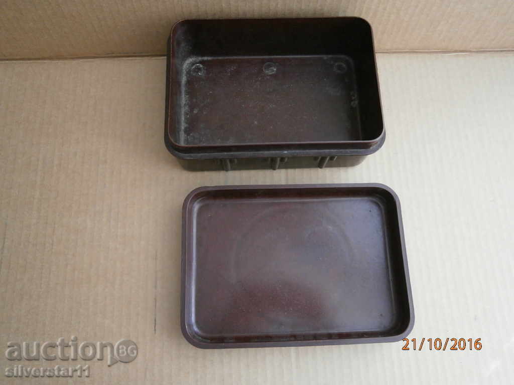 old bakelite box - 7 old bakelite box - 7