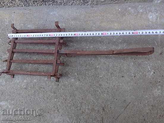 An old hand-forged grill, a steak, wrought iron with price 42.00 BGN | € 21.47 An old hand-forged grill, a steak, wrought iron with price 42.00 BGN | € 21.47
