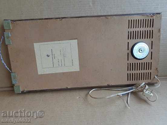 Ρωσικό ραδιόφωνο YOUTH ραδιοσημείο ραδιοφωνικός λαμπτήρας δεκαετίας '80. με τιμή 125.00 BGN | € 63.91 Ρωσικό ραδιόφωνο YOUTH ραδιοσημείο ραδιοφωνικός λαμπτήρας δεκαετίας '80. με τιμή 125.00 BGN | € 63.91