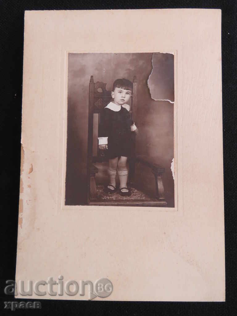 FOTO VECHE - CARTON - 0106 cu preț 9.99 BGN | € 5.11 FOTO VECHE - CARTON - 0106 cu preț 9.99 BGN | € 5.11