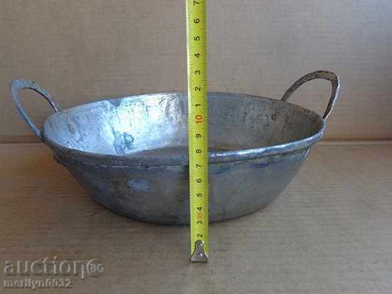 Auction Old tin tin copper pot, bakery pan tray pan pan Auction Old tin tin copper pot, bakery pan tray pan pan