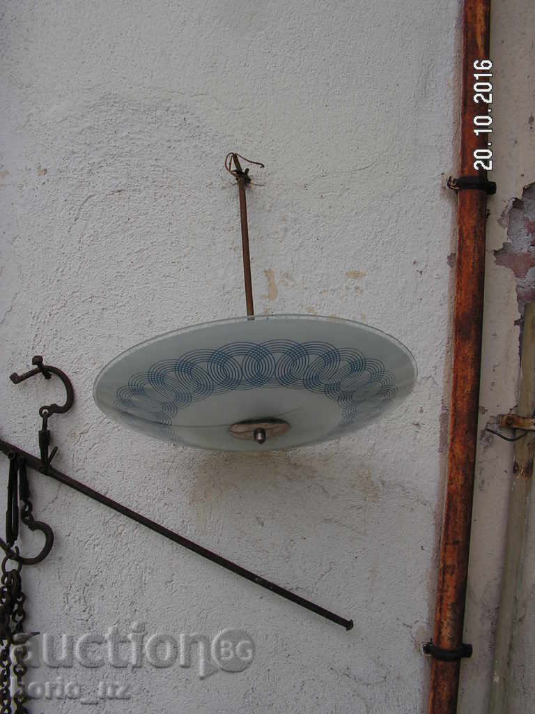 Auction  6841. BEAUTIFUL STAR POLYLEYE ABUZHUR GLASS