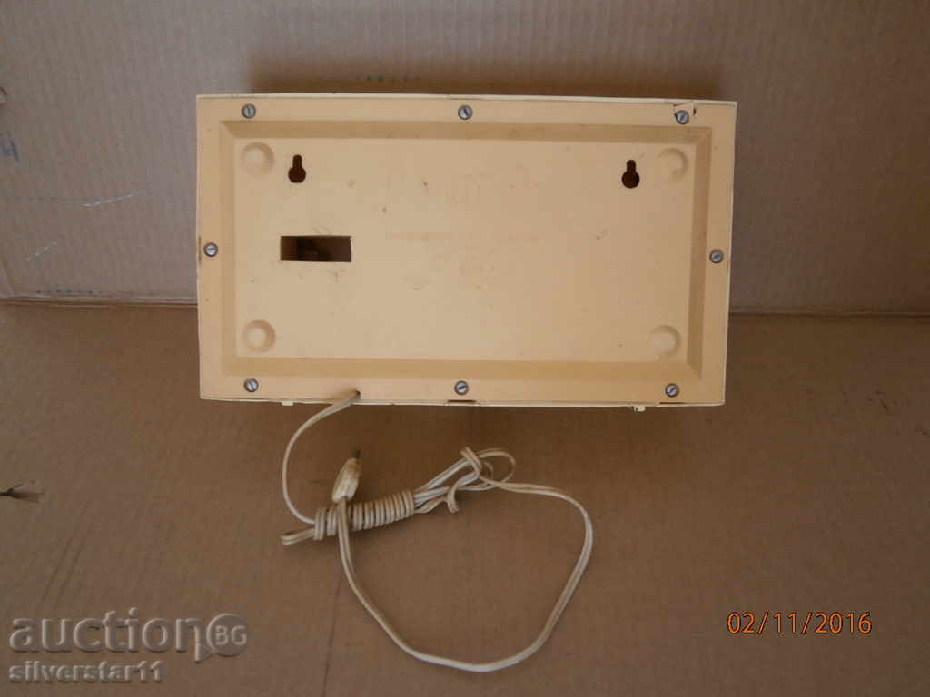 Delivery of Vintage radio point