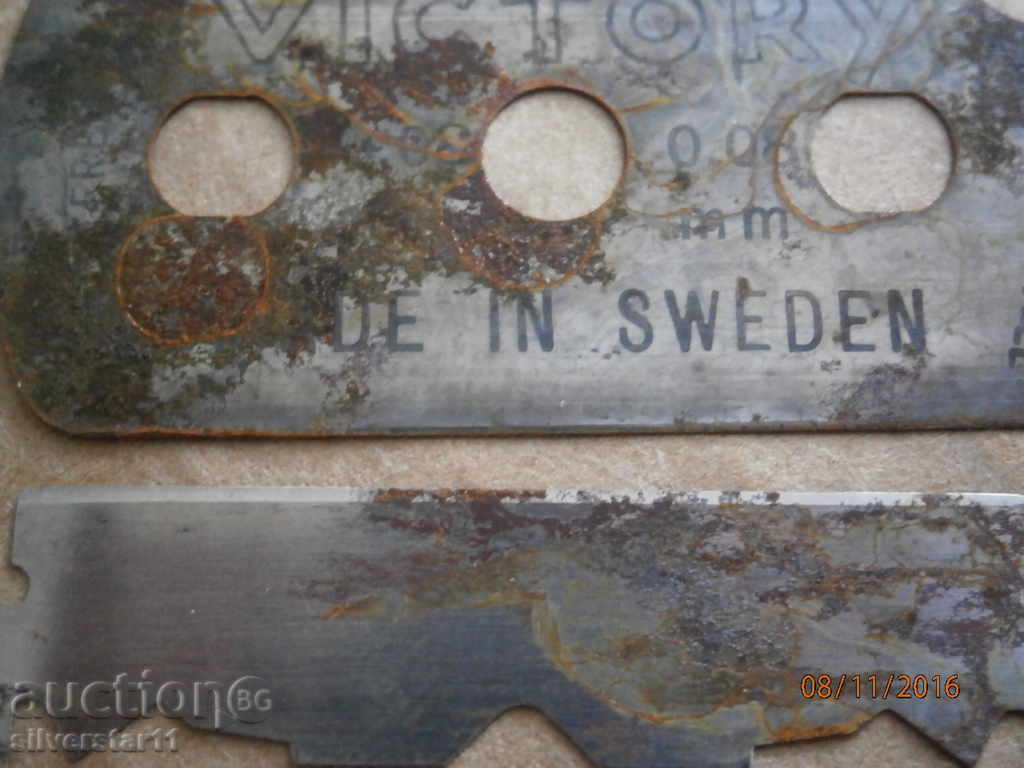 Auction Ancient shaving blades Auction Ancient shaving blades