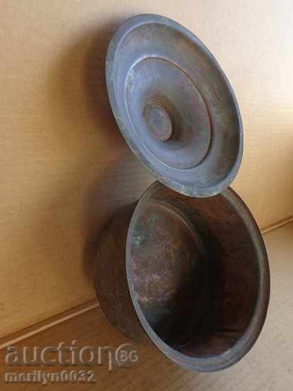 An old saucepan, a baker's copper pot with lid - 7
