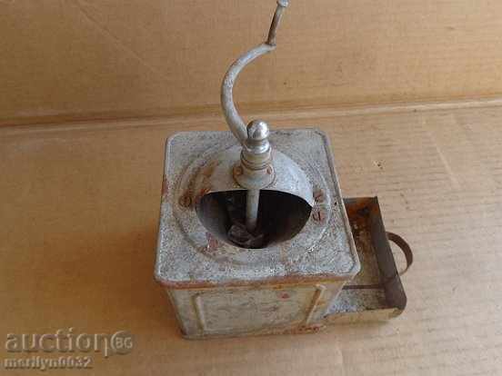 An old spice mill, coffee, black pepper with price 29.00 BGN | € 14.83 An old spice mill, coffee, black pepper with price 29.00 BGN | € 14.83