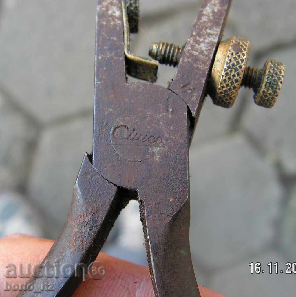 Delivery of 7005. CUTTING ELECTRICAL TECHNIQUES OF 20TH CENTURY MARKINGS Delivery of 7005. CUTTING ELECTRICAL TECHNIQUES OF 20TH CENTURY MARKINGS