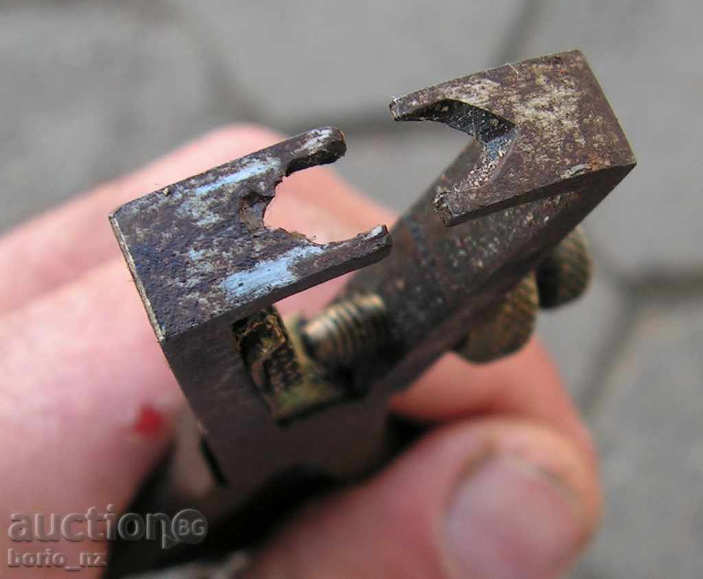 7005. CUTTING ELECTRICAL TECHNIQUES OF 20TH CENTURY MARKINGS - 5 7005. CUTTING ELECTRICAL TECHNIQUES OF 20TH CENTURY MARKINGS - 5