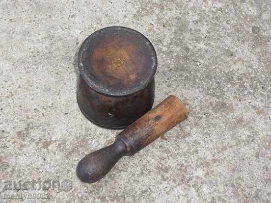Auction 100 year old wood mortar, hammer, mortar, wood, wood Auction 100 year old wood mortar, hammer, mortar, wood, wood