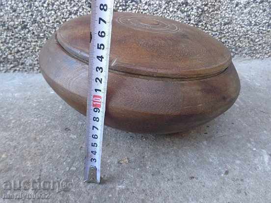 A bowl made of wood, wood, bowl, wooden, dignified, asshole - 7 A bowl made of wood, wood, bowl, wooden, dignified, asshole - 7