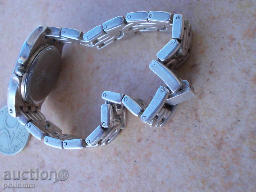 Ωρολόγια γυναικεία Britania με τιμή 13.00 BGN | € 6.65 Ωρολόγια γυναικεία Britania με τιμή 13.00 BGN | € 6.65