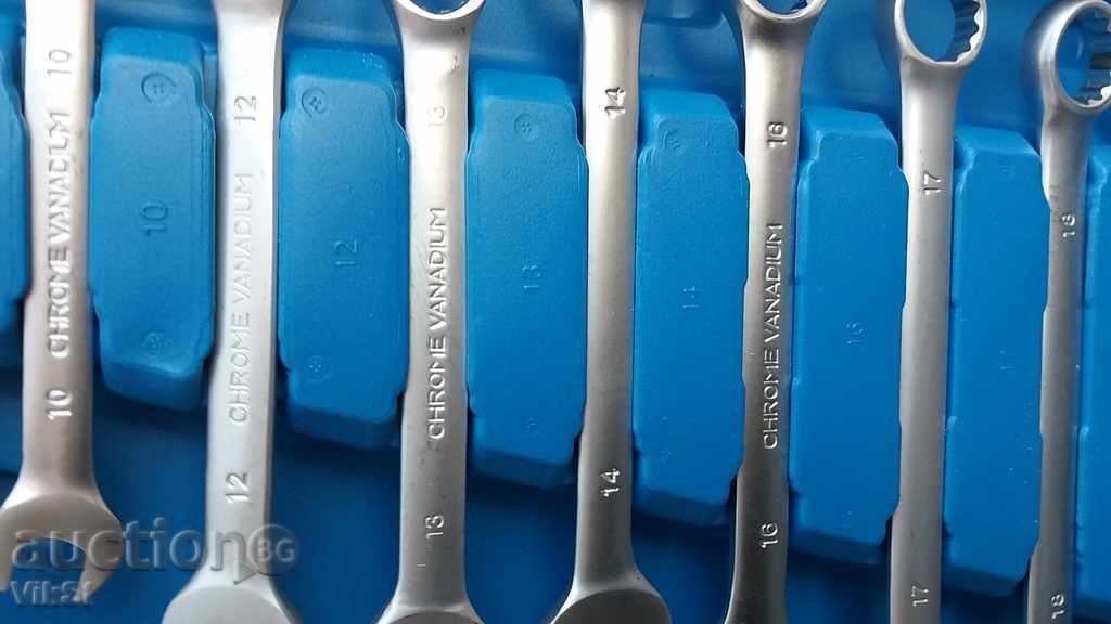 GERMAN KRAFTWELLE 1/4 3/8 1/2 156 parts Cr-V - 5