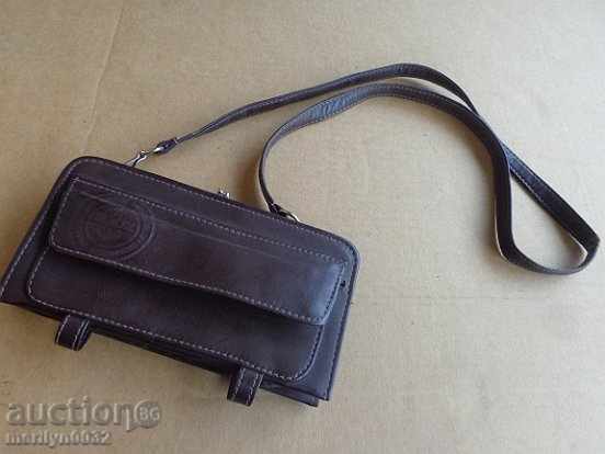 Стара кожена чанта, чантичка, портмоне, портфейл, аксесоар