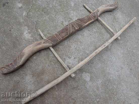 Welsh team of shepherd carving woody primitive for 150 years - 5 Welsh team of shepherd carving woody primitive for 150 years - 5