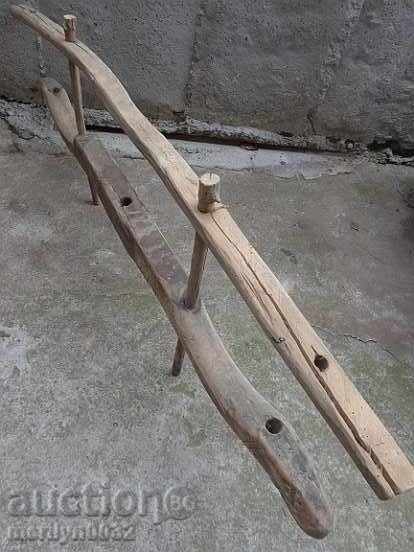 Welsh team of shepherd carving woody primitive for 150 years - 6 Welsh team of shepherd carving woody primitive for 150 years - 6