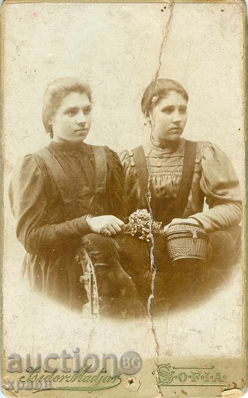 ST.PHOTOGRAPHY - CARDBOARD - ISIDOR HUNGAR - SOFIA - M0997