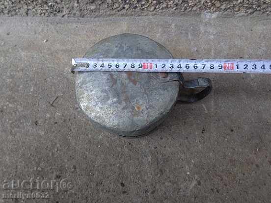 Auction Old bakery spoon, baker, kettle copper cup Auction Old bakery spoon, baker, kettle copper cup