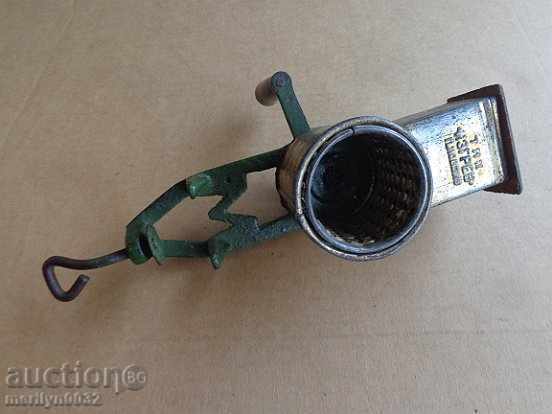 Old Bulgarian nut and nut milling machine 60s Bulgaria with price 35.00 BGN | € 17.90 Old Bulgarian nut and nut milling machine 60s Bulgaria with price 35.00 BGN | € 17.90