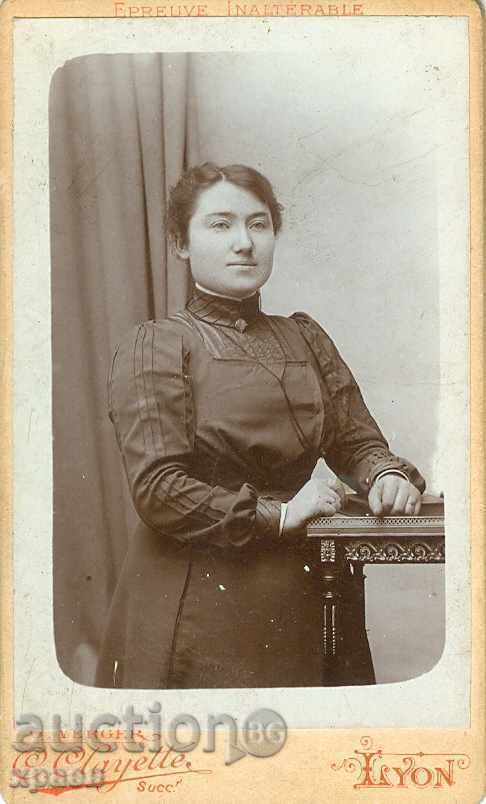 СТАРА ФОТОГРАФИЯ - КАРТОН - ЛИОН - М0292