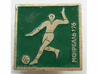8735 СССР знак олимпийски футболен турнир Монреал 1976г.