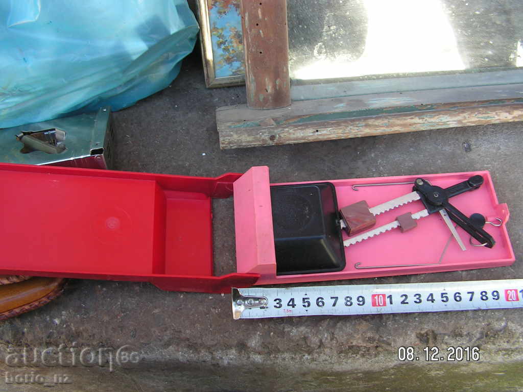 Auction 7202. STARA RUSKA SOVIET VIRAL KANTAR Auction 7202. STARA RUSKA SOVIET VIRAL KANTAR