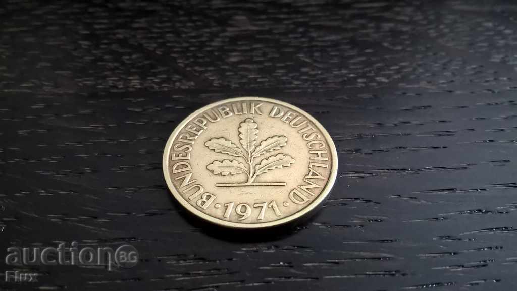 Delivery of Coin - Germany - 10 pennies 1971; series J Delivery of Coin - Germany - 10 pennies 1971; series J