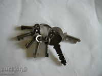 lots of old little keys