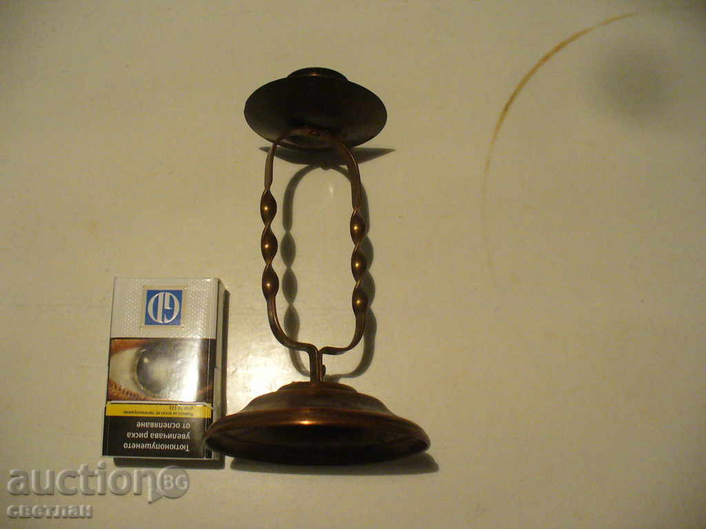 Auction MISSING CANDLE Auction MISSING CANDLE