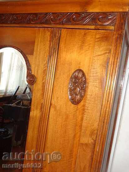 Delivery of Old solid walnut wardrobe carved Venetian mirror