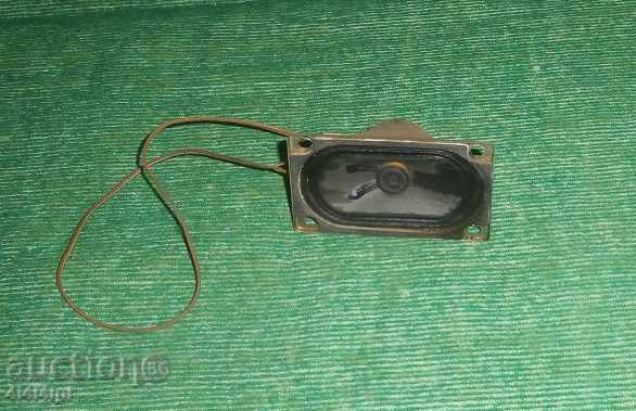 Radio Details - Small Speaker 2