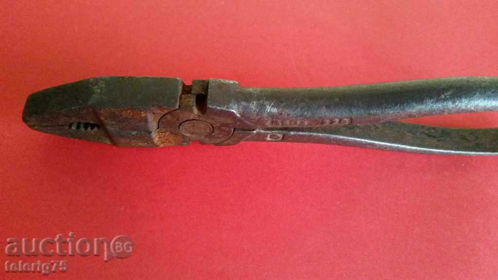 Old Combined Iron Pliers, 220mm with price 10.00 BGN | € 5.11 Old Combined Iron Pliers, 220mm with price 10.00 BGN | € 5.11