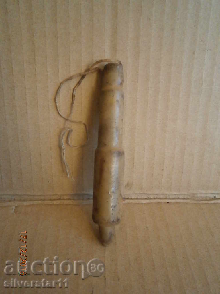 Auction nozzle for antique tractor sprayer Auction nozzle for antique tractor sprayer